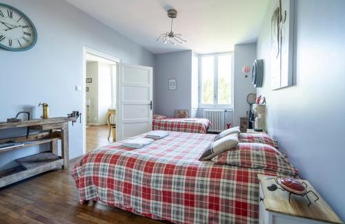 Sevremoine Bed & Breakfast | LE JARDIN SUSPENDU Domaine LE CARTERON