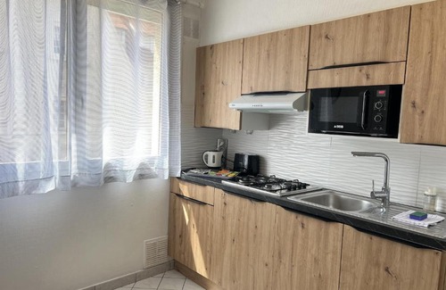 Calais City Center Apartment | Le Joly