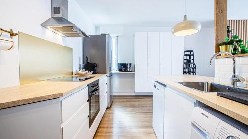 Troyes Apartment | Le Joyeux - Idéal Groupe - Parking Gratuit