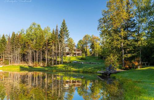 La Malbaie Ski Chalet | Le Kanawata - Les Chalets Spa Canada