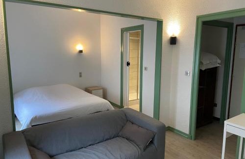 La Chaise-Dieu Hotel | Le Lion d'Or