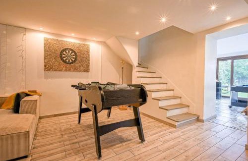 Chauconin-Neufmontiers House | Le Lodge Loisirs-Billard Baby Foot Near Disneyland