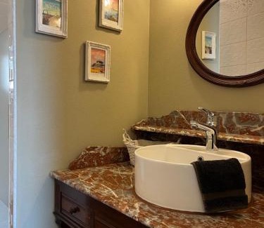 Issoudun Apartment | Le Logis de Saint Cyr