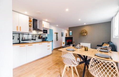 Guingamp Apartment | Le Lumineux 3 chambres-Parking-Centre