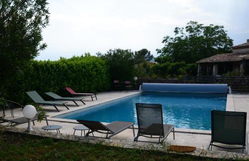 Saint-Maximin-la-Sainte-Baume Bed & Breakfast | Le Mas de Cocagne - Gite et Chambre d'hôte - Piscine et SPA