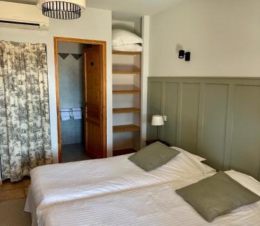 Propiac House | Le Mas des Eglantiers