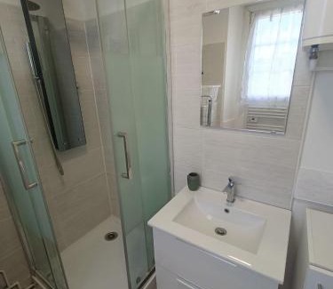 Madeleine - Saint-Leonard Apartment | Le Mascarin - La Madeleine - La Bonne Marienne