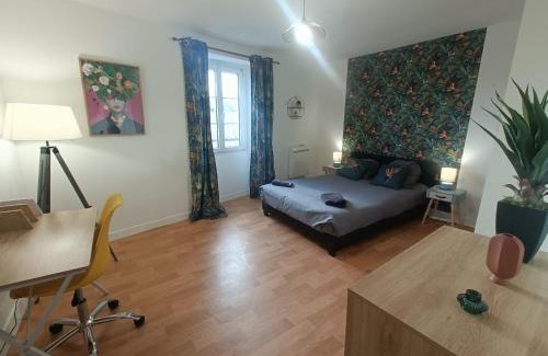 Madeleine - Saint-Leonard Apartment | Le Mascarin - La Madeleine - La Bonne Marienne