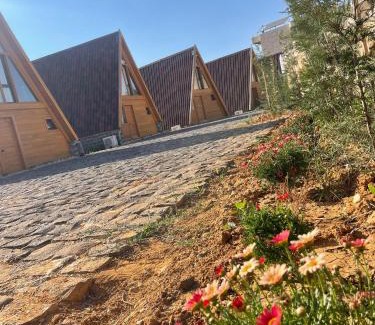 Kfardebian Cabin | Le massif de laqlouq