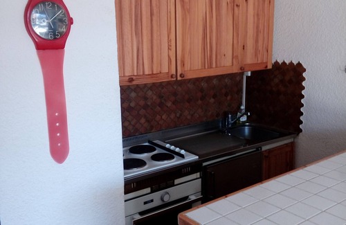 Les Deux Alpes Apartment | Le Meijotel, south-facing studio with garage, at the foot of the slopes, next to Le Jandry.