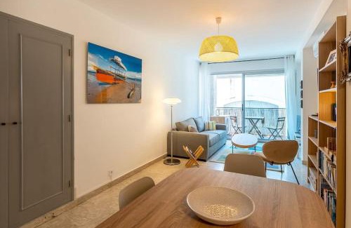 Gambetta Apartment | Le Meyrueis, T3, Clim, Terrasse, Centre Ville
