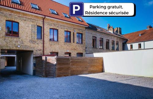 Saint-Omer Apartment | Le Moment Bien-Être - jacuzzi privatif, terrasse et parking gratuit au centre de Saint-Omer