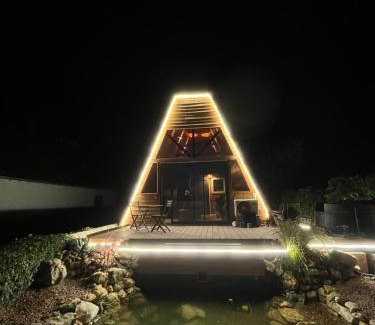 Ozoir-le-Breuil Other | le moodeng