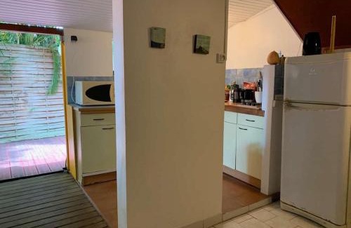 Deshaies House | Le MORNE Aux F0US Cabanes & Jardin Tropical