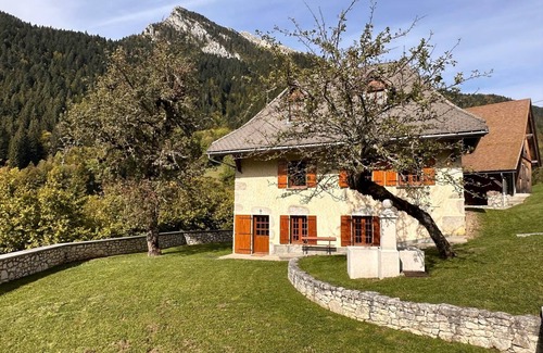 Saint-Pierre-de-Chartreuse House | Le Nid de Pajonnière en chartreuse