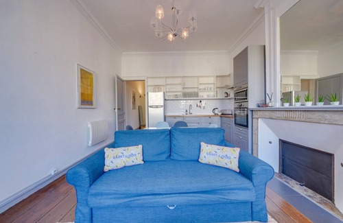Saint-Michel Apartment | Le Nid Bleu - Au coeur de Bordeaux