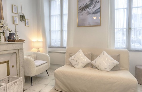 Saint-Vincent Apartment | Le nid Cosy - A la Conciergerie Au Coeur D'orléans
