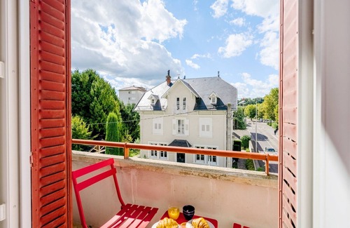 Voiron Apartment | Le Nid d'Ernest - One Bedroom Apartment, Sleeps 2