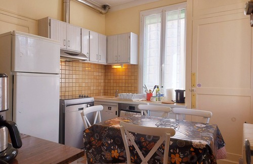 Mainvilliers Cottage | Le P'tit Martin: Tranquility near Chartres