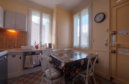 Mainvilliers Cottage | Le P'tit Martin: Tranquility near Chartres