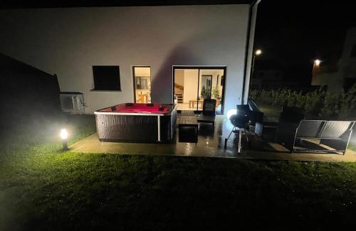 Wimille House | Le Paradis du petit Rupembert