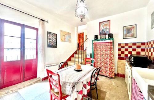 Sommieres Apartment | Le Parvis, charme atypique