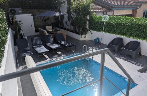 Montlucon Apartment | Le Patio - Villa Valmy - Hypercentre - Gare SNCF