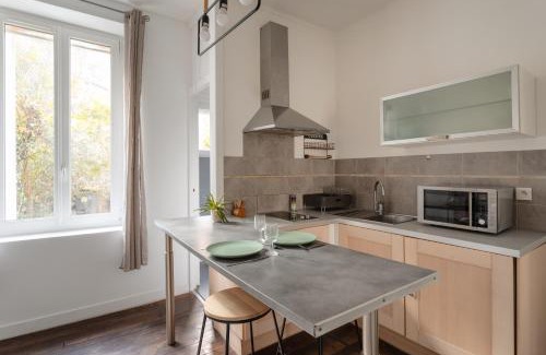 Francisco-Ferrer - Vern Apartment | Le Petit 18 - T2 proche de la gare