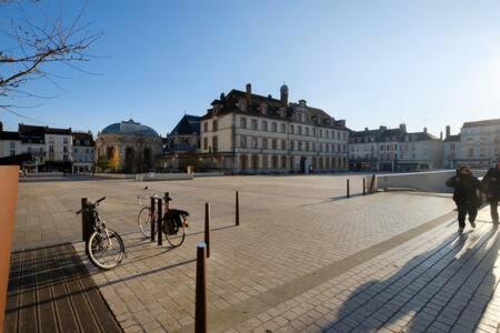 Fontainebleau Apartment | le petit France - Hyper centre de Fontainebleau - proche INSEAD