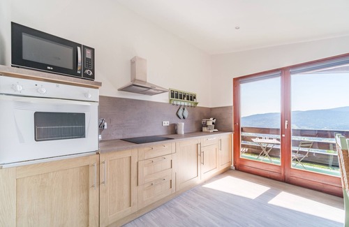 Muhlbach-sur-Munster Apartment | Le petit gîte de la Vallée - Vue montagne, parking