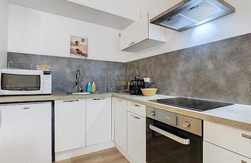 Voiron Apartment | Le Pianiste