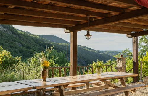 Cinigiano Villa | Le Pianore Private Tuscan Villa, Pool, Mountain views, 50ha Organic Farm