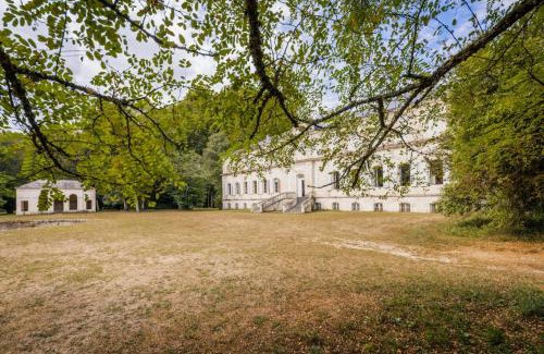 Mayac House | Le Pigeonnier