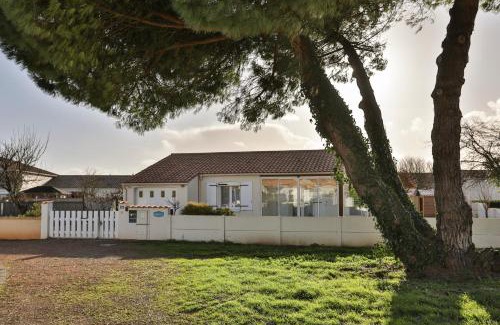 Longeville-sur-Mer Bed & Breakfast | Le pin parasol côte vendéenne