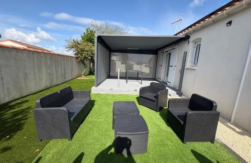 Longeville-sur-Mer Bed & Breakfast | Le pin parasol côte vendéenne