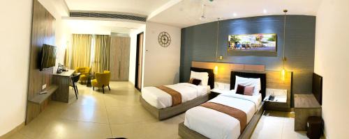 Kalapettai Hotel | Le Prestige Residency