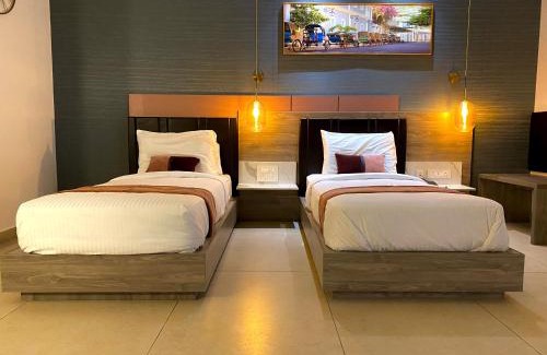 Kalapettai Hotel | Le Prestige Residency