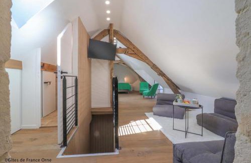 Le Bourg-Saint-Leonard House | Le Prieuré de Fougy