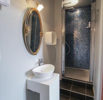 Noyers-sur-Serein House | LE PRIEURÉ