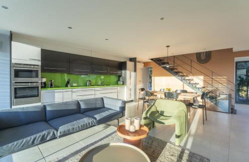 Venasque Villa | Le Répertoire - Maison Marc