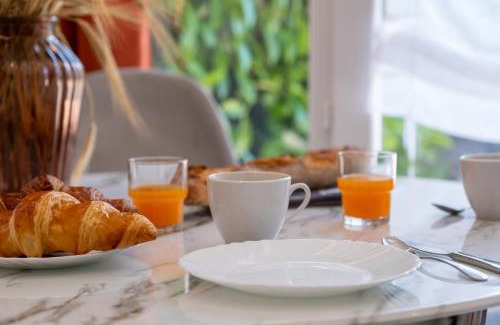 Ingrannes Apartment | Le Refuge de Victoire et Gabriel