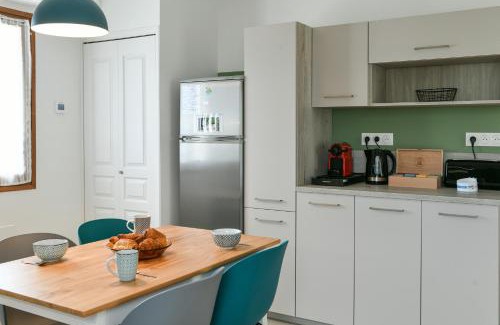 Chateauneuf Apartment | Le Relai Des Gayots