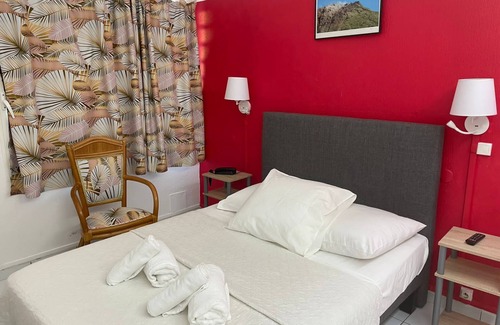 Sainte-Anne Hotel | Le Rotabas