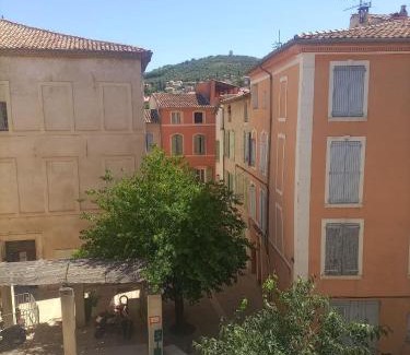 Manosque Apartment | le sept 2
