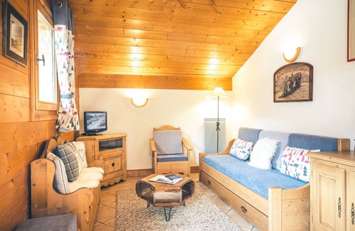 Saint-Chaffrey Apartment | Le Serre d'Or, large apartment at the foot of the slopes