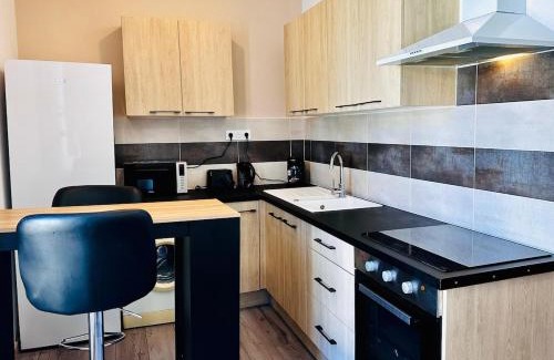 Cognac Apartment | Le Simplicity