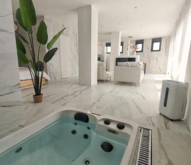 Bagneres-de-Bigorre Ski Chalet | Le Spa du Bedat