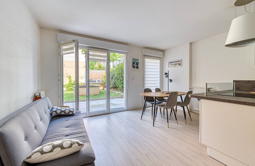 Epinay-sur-Seine Apartment | Le St Gratien - Appartement avec jardin