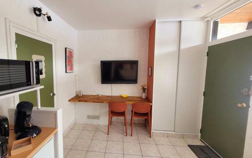 Chasseneuil-du-Poitou Apartment | Le Studio 362 Proche Futuroscope et Arena 1 à 2 Pers