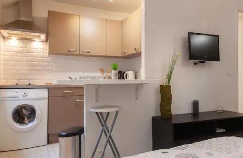 Fontainebleau Apartment | Le studio - Hyper centre de Fontainebleau - proche INSEAD